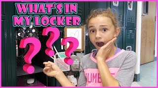 KAYLAS LOCKER TOUR  FUN DECORATING TIPS  We Are The Davises [upl. by Notselrahc]